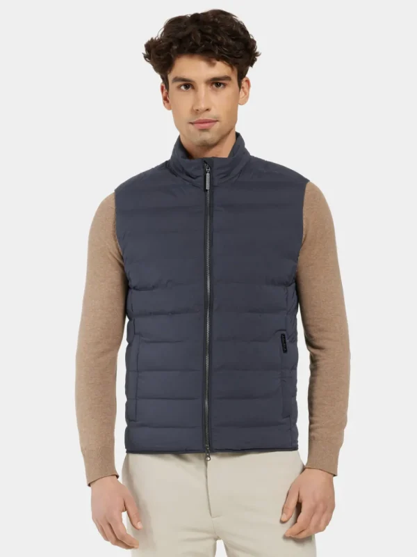 Shop Didriksons Egon Vest Dark Night Blue